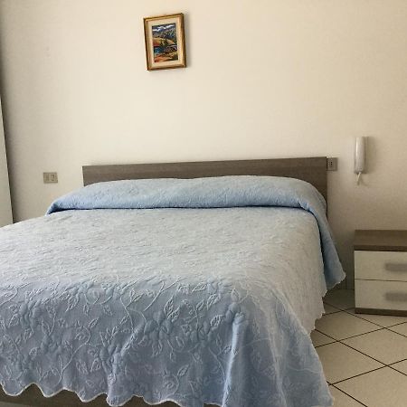 סוטומרינה Hotel Bragozzo מראה חיצוני תמונה
