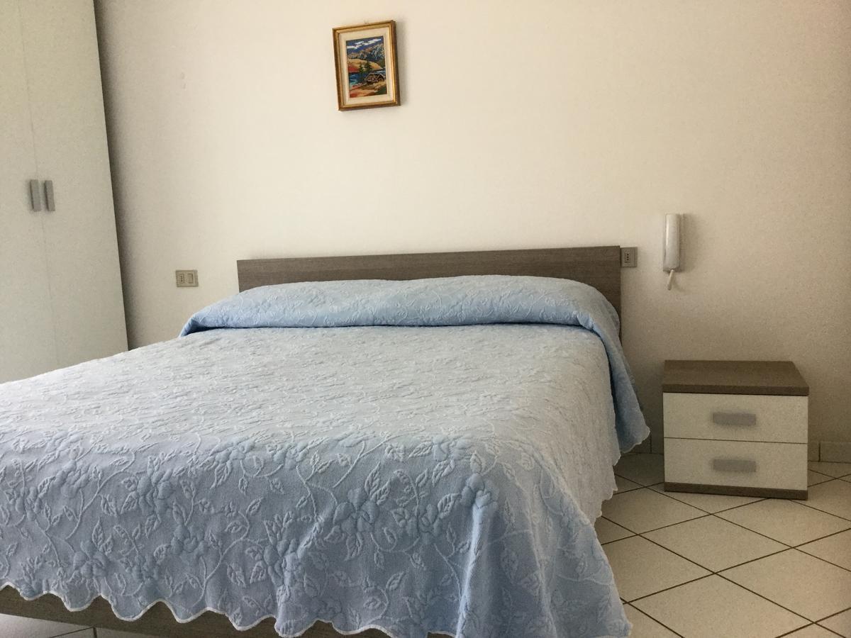 סוטומרינה Hotel Bragozzo מראה חיצוני תמונה
