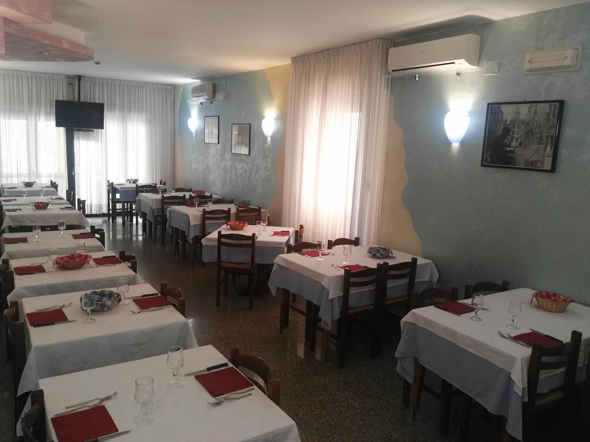 סוטומרינה Hotel Bragozzo מראה חיצוני תמונה