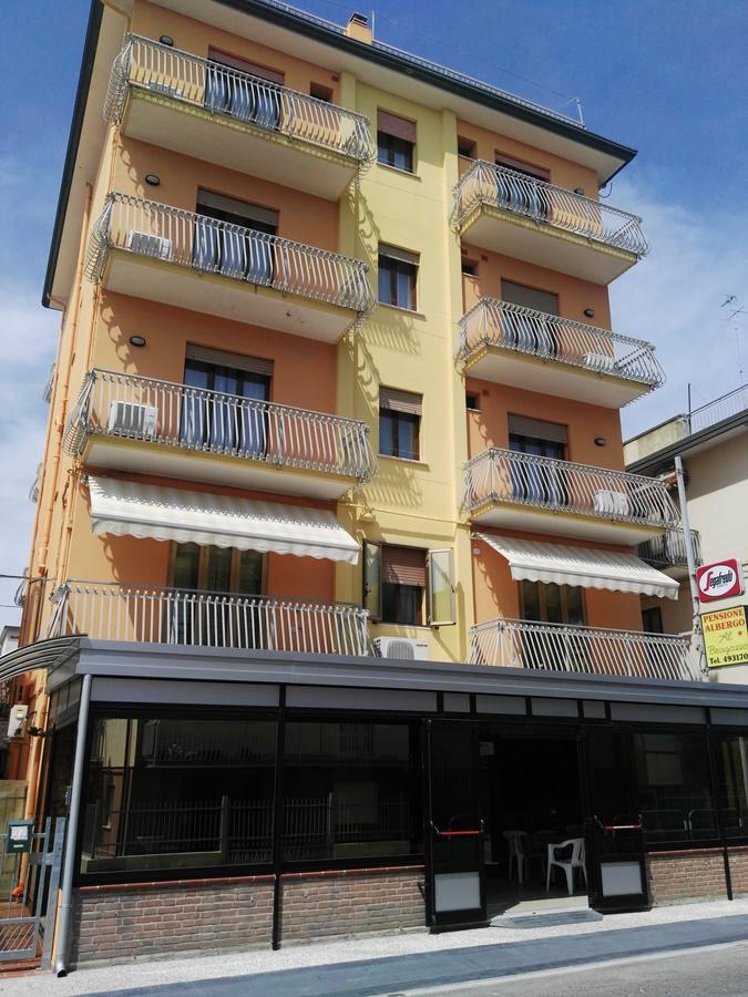 סוטומרינה Hotel Bragozzo מראה חיצוני תמונה